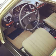 Pin By Mauro Gobbi On W123 Mercedes Benz Mercedes Benz Mercedes Classic Mercedes