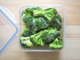 When broccoli is starting to go bad the smell will intensify, that's usually the first sign. How Long Does Broccoli Last Guide To Storing Broccoli