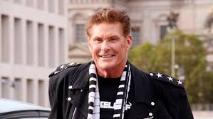 David hasselhoff has become one of the most recognizable faces on television and throughout the world. David Hasselhoff Dreht Mit Henry Hubchen Region Nordbayern De