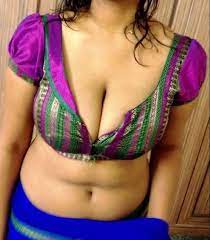 Hot aunty hd from hot aunty picture hd18+, 100 photos. Pin On Aunty Navel Show