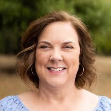 Alison Mcelroy's Instagram, Twitter & Facebook