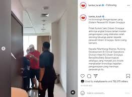 Insiden pria ngaku polisi jambak pukul perawat di rumah sakit siloam, palembang menjadi perhatian lantaran viral di media sosial. Mubrn Vqmpsdbm