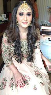 Pin By Darakshan Amreen On Wedding Make Up Indian Hairstyles Indian Wedding Hairstyles Lehenga Hairstyles
