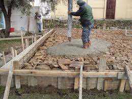 Günümüzde çok yaygın olan desenli duvarların yapımlarında kullanılan pratik. Prefabrik Ev Temeli Zemin Betonu Subasmani Nasil Yapilir