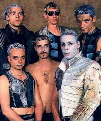 Rammstein are one of rock's most individual and successful bands. Hilarious Early Rammstein Makeup Rammstein Argentina Facebook Page Guyliner Rammstein Till Lindemann Guy Liner