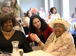 Whitehall High School holds graduation ceremonies