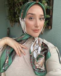 NJIAPANDA; WALIMU 3 TUMEMCHUKULIA MKOPO MWANAUME MMOJA! Mimi ni mwanamke wa  miaka 30, ni Mwalimu, nafuindisha shule moja ipo hapahapa Dar. Niko kwenye  mahusiano na Kaka mmoja huu ni mwezi wa nne.