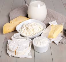 Lepas ni kalau nak buat kek atau manisan tapi kehabisan cream cheese, bolehlah cuba resipi ni. Cari Cream Cheese Murah Pakai 2 Bahan Ini Untuk Bikin Sendiri