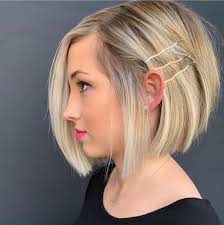 If your hair is medium length then you can really play. Fashionable Short Bob Hairstyles Update Your Look Now Hairstyles Weekly