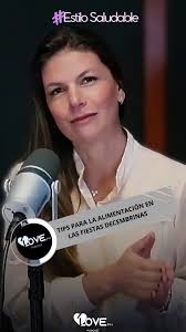 SOMOS LO QUE COMEMOS Nuestra nutrióloga nos presenta sus recomendaciones:  qué comer y qué beber en Navidad y Año Nuevo, pero sobre todo “Cómo Comer”  saludable sin sacrificios… Suscríbete y DÉJANOS TOCAR