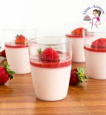 Toss the strawberries with the cornflour and sugar in a saucepan. Strawberry Panna Cotta Veena Azmanov