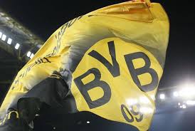 Borussia dortmund gmbh & co. Dortmund Bvb Frauen Bei Premiere Von 1300 Fans Gefeiert Reviersport