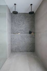 pin op bathroom floor