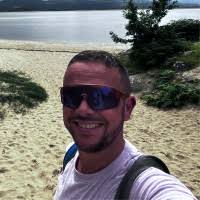 300+ "Andy Hull" profiles