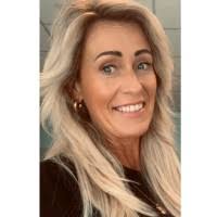 8 "Danielle Dirksen" profiles