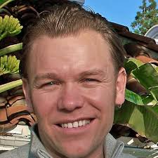 Starlin & Graziunas : among Madmen : Starlin, Jim, Graziunas, Dana:  Amazon.sg: Books