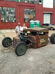 I Know This Has Nothing To Do With Beat To Neat But There S Just Something About This Truck That I Like Rat Rods Truck Rat Rod Rat Rod Cars