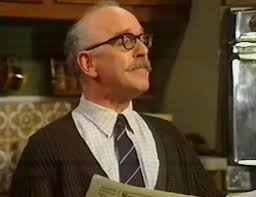 Rosie" Wilmot Gets a Bad Case of Big Cyril's Second Wife (TV Episode 1978) 