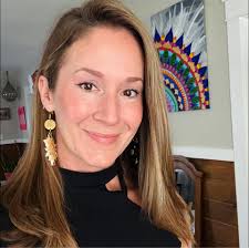 Do people experience ringing?