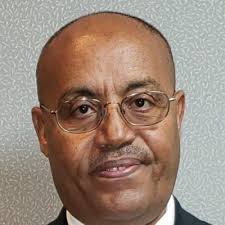 I am excited to announce that at the end of June, I will be transitioning  from my current role at Banner Health to Chief Medical Officer of HealthyU  Family Medicine! I'm looking