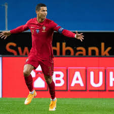 Portogallo retro prima maglia 2016. Nations League Cristiano Ronaldo Segna Il 100 Gol Col Portogallo Poker Della Francia Alla Croazia