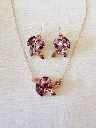 Set Burgundy Blush Swarovski Leaf Drop Earrings And Necklace Etsy Wedding Jewelry Sets Bridal Jewelry Sets Bridal Jewelry