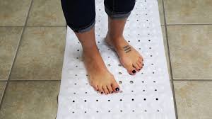 Do i make my bath mat non slip. The Best Non Slip Shower And Bath Mat August 2021