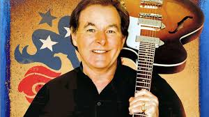 Sydney Devine 1940-2021 ... Scots showbiz legend from Daily Record archives