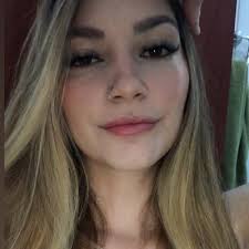 Luísa Medeiros (@LuMeRosss)