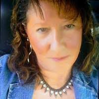 Lisa Spoto's Instagram, Twitter & Facebook