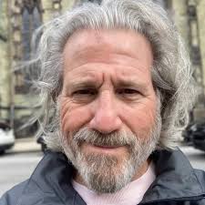 Every decent human being at the Super Bowl should take a knee during the  National Anthem. 💙🙏🏼