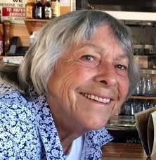 Joann Fraser's Instagram, Twitter & Facebook