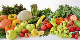 12 Fruits Et Legumes Bio Que Vous Pouvez Consommer Avec La Peau Fruits Et Legumes Alimentation Fruits Et Legumes Bio