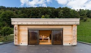 Http Www Duffner Blockbau De Holzhaus Flachdach Mit Attika Schweiz Html Attika Blockhaus Bauen Flachdach