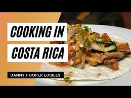 Cooking in Costa Rica