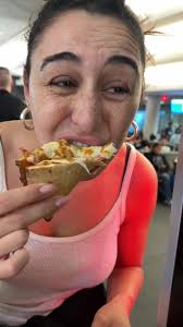 Amanda Food Review Girl