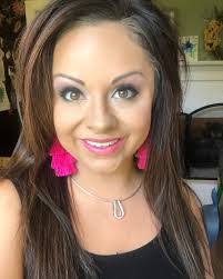 Adrienne Manning's Instagram, Twitter & Facebook