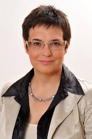 Jump to navigation jump to search. Annamaria Szalai Wikipedia