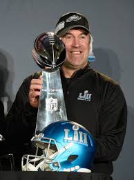Head Coach Doug Pederson Of The Philadelphia Eagles Poses For A Photo With The Vince Philadelphia Eagles Philadelphia Eagles Fans Philadelphia Eagles Football