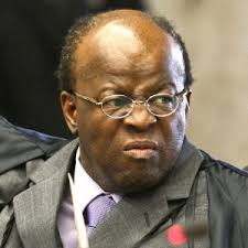 É de chorar de vergonha!', diz Joaquim Barbosa sobre votação do impeachment 