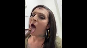 Sucking a BBC check out my onlyfans alexiakessel1