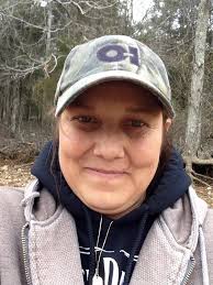 This might be a long shot, but I figured 🤷‍♀️ why not give it a try. I'm  in search of this exact hat!!! In redmond oregon. The hat says "I AM THE