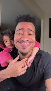 Mia Grady's Instagram, Twitter & Facebook