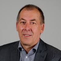 20+ perfiles de «Hubert Bernard»