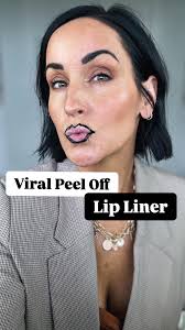 Sarah Martin- Makeup + Skincare EDUCATOR