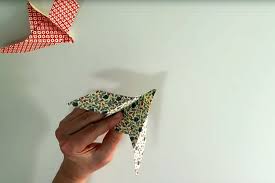 Die weiße taube ist ein symbol für den heiligen geist. Origami Taube