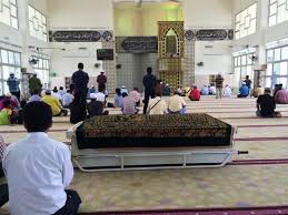 Terima kasih atas kesabaran serta kerjasama para jemaah. Izma Nadia Izmanadia Twitter
