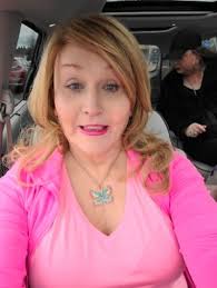 Alicia Ryder's Instagram, Twitter & Facebook