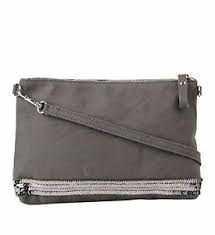 Check out our sac vanessa bruno selection for the very best in unique or custom, handmade pieces from our totes shops. Vanessa Bruno Women S Cabas Sac Cross Body Bag Grey Anthracite 3610010492411 Ebay