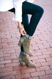 Blonde Episodes Love And Appreciation For Fashion And Life Ankle Boots Fashion Style Boots Fall